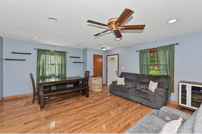 8714 W Hayes Ave, West Allis, WI 53227 - Photo 6