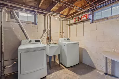 735 N 112th St, Wauwatosa, WI 53226 - Photo 24