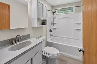 434 Harrison Ave, Waukesha, WI 53186 - Photo 30