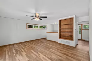 434 Harrison Ave, Waukesha, WI 53186 - Photo 2