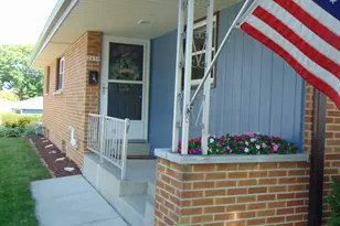 2630 S 94th St, West Allis, WI 53227 - Photo 30
