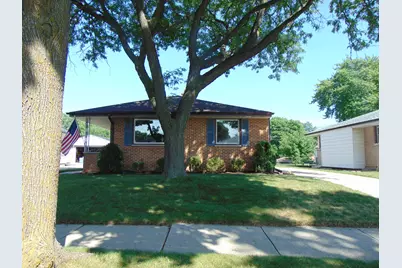 2630 S 94th St, West Allis, WI 53227 - Photo 42