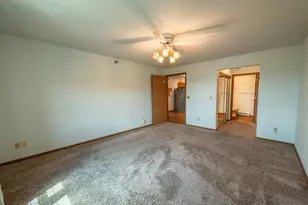 715 Canterberry Ct, West Bend, WI 53090 - Photo 6
