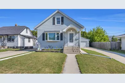 2316  Main Ave, Sheboygan, WI 53083 - Photo 2