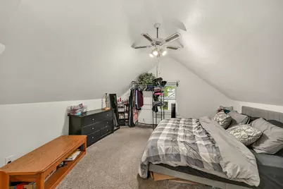 136 N 123rd St, Wauwatosa, WI 53226 - Photo 20