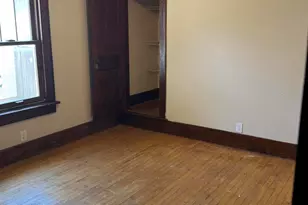 517 S Baird St, Green Bay, WI 54301 - Photo 6