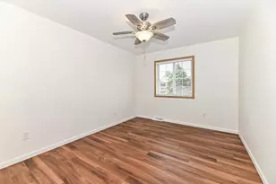 7122 Fieldview Dr, Racine, WI 53406 - Photo 28