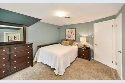 2454  Lefeber Ave, Wauwatosa, WI 53213 - Photo 22