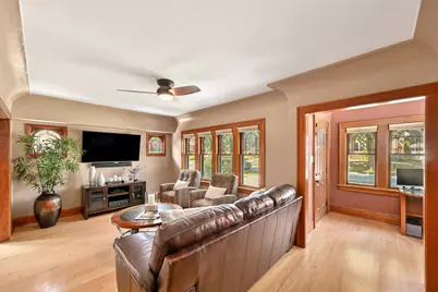 2454  Lefeber Ave, Wauwatosa, WI 53213 - Photo 6