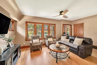 2454  Lefeber Ave, Wauwatosa, WI 53213 - Photo 8