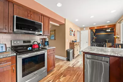 S79W31491  Green Meadows Dr, Mukwonago, WI 53149 - Photo 10