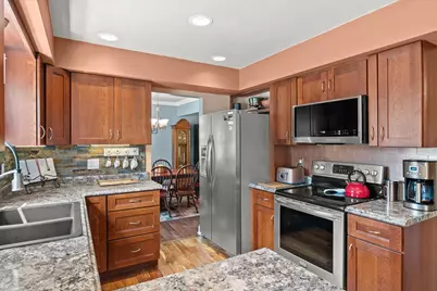 S79W31491  Green Meadows Dr, Mukwonago, WI 53149 - Photo 12
