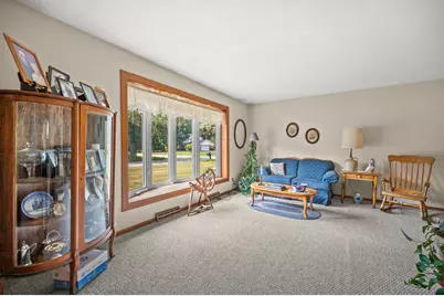 9224 N Fairy Chasm Ln, Brown Deer, WI 53223 - Photo 6