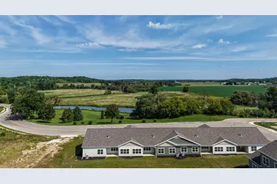 1601  Wildlife Dr #1, Kewaskum, WI 53040 - Photo 2