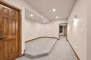 20110 Settler's Hollow Ln, New Berlin, WI 53146 - Photo 42