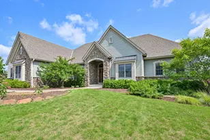 20110 Settler's Hollow Ln, New Berlin, WI 53146 - Photo 52