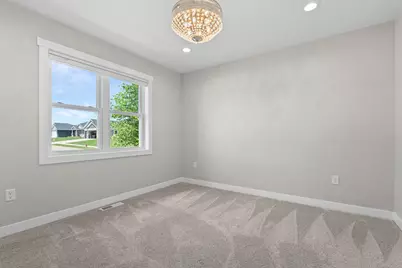 1315  Bridger Dr, Holmen, WI 54636 - Photo 16