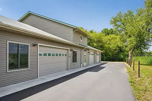 N727 Blue Spring Lake Dr, Palmyra, WI 53156 - Photo 6