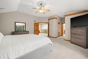 2245 S Foxglove Ct, New Berlin, WI 53151 - Photo 24
