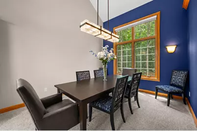 2245 S Foxglove Ct, New Berlin, WI 53151 - Photo 10