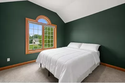 2245 S Foxglove Ct, New Berlin, WI 53151 - Photo 30