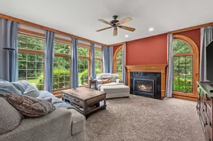 2245 S Foxglove Ct, New Berlin, WI 53151 - Photo 16