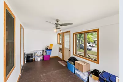 1307  Kane St, La Crosse, WI 54603 - Photo 4