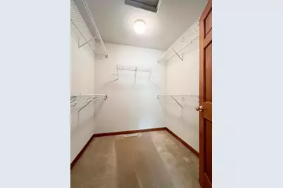 W141N9757  Knollcrest Cir, Germantown, WI 53022 - Photo 24