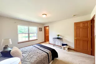 W141N9757 Knollcrest Cir, Germantown, WI 53022 - Photo 20