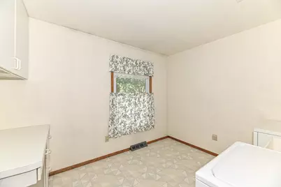 4153 W Granada St, Greenfield, WI 53221 - Photo 24