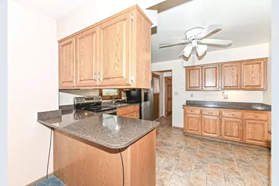 4153 W Granada St, Greenfield, WI 53221 - Photo 14
