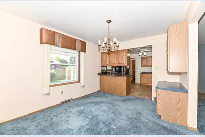 4153 W Granada St, Greenfield, WI 53221 - Photo 10
