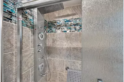 1711 W Clayton Crest Ave, Milwaukee, WI 53221 - Photo 24