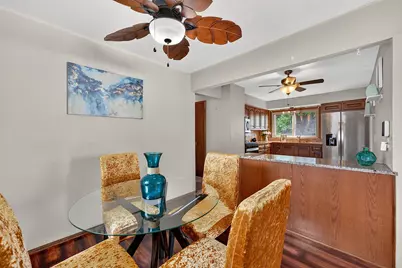 1711 W Clayton Crest Ave, Milwaukee, WI 53221 - Photo 8