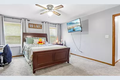 3508  Debby Ln, Racine, WI 53126 - Photo 40