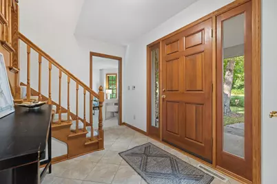 3450 S Sandalwood Dr, New Berlin, WI 53151 - Photo 4