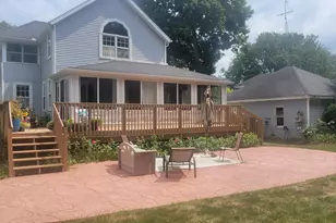 303 S Washington St, Lake Mills, WI 53551 - Photo 2
