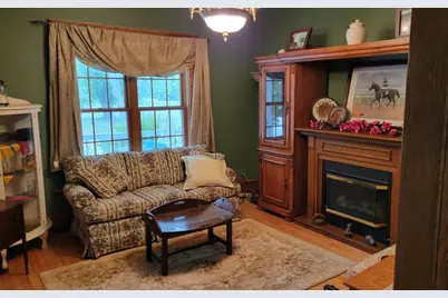 303 S Washington St, Lake Mills, WI 53551 - Photo 6