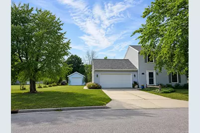 128  Tower Dr, Sheboygan Falls, WI 53044 - Photo 2