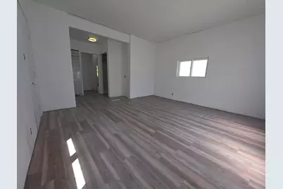 3326 S Lenox St, Milwaukee, WI 53207 - Photo 18
