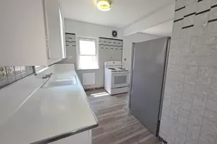 3326 S Lenox St, Milwaukee, WI 53207 - Photo 6