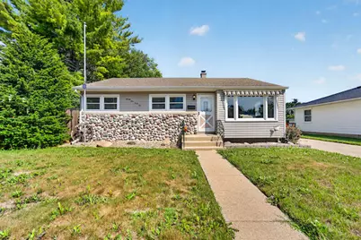 2542  Pinehurst Ave, Racine, WI 53403 - Photo 2