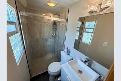 5270 S 26th St, Milwaukee, WI 53221 - Photo 6