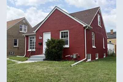 4557 N 26th St, Milwaukee, WI 53209 - Photo 2