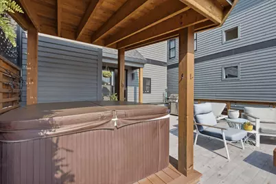 2110 S Aldrich St, Milwaukee, WI 53207 - Photo 16
