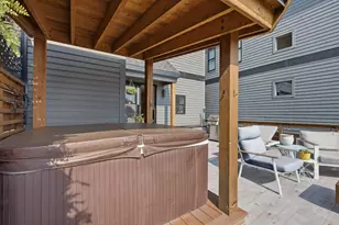 2110 S Aldrich St, Milwaukee, WI 53207 - Photo 16