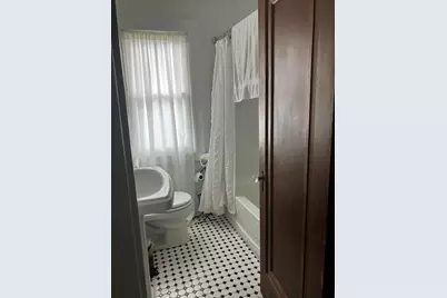 704  William St, Racine, WI 53402 - Photo 14