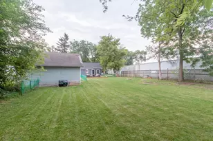 359 Prospect Ave, Hartland, WI 53029 - Photo 26