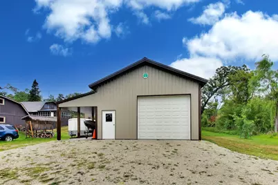3246 N Robin Rd, Geneva, WI 53147 - Photo 2