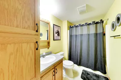 3246 N Robin Rd, Geneva, WI 53147 - Photo 16